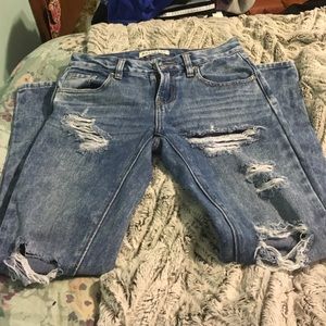 Bullhead skinny jeans