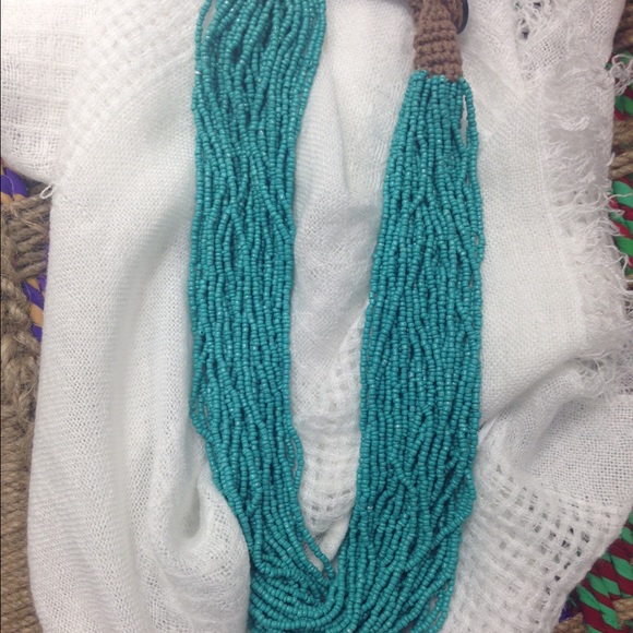 Turquoise multi stranded beaded necklace - Picture 2 of 2