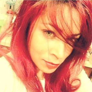 Meet your Posher, Feather