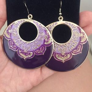 🌸🎀Make a bundle with my Beautiful earrings!