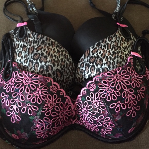 VS 3 sexy little thing bras BUNDLE
