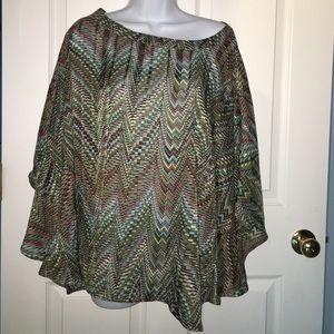 CHICO'S Poncho Silky size 1/XL. Great condition.