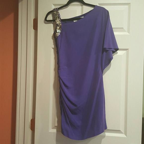 Mark + James  by Badgley Mischka cocktail dress