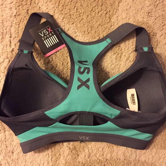 ✨SOLD✨ NWT Victoria's Secret Sports Bra VSX - Picture 2 of 4