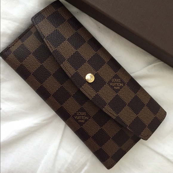 Brown checkered wallet
