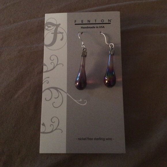 Glass teardrops earrings