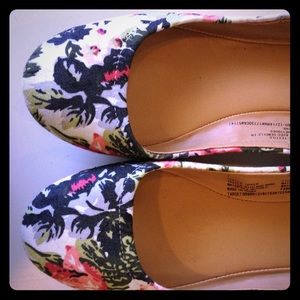 Mossimo Floral Ballet Flats