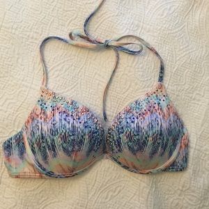 VS Bombshell bikini top