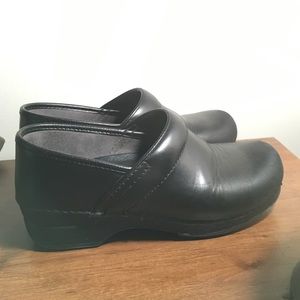 Dansko Black Professional Clog
