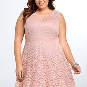 New torrid pink lace dress sz 20