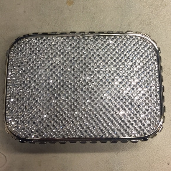 Cache Handbags - Silver Caché Clutch