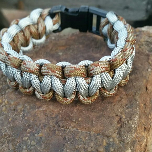 Cobra weave  Paracord Bracelet - Picture 1 of 1