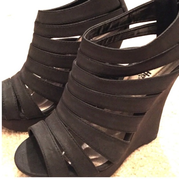 Black Strappy Wedges
