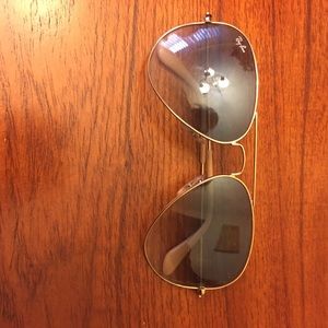 Authentic Gently Loved Aviator Ray-Bans in Gold