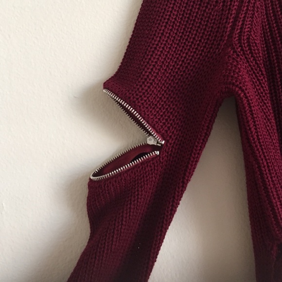 LF Bordeaux Elbow Zip Sweater - Picture 3 of 4