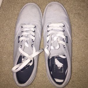 Very cute slim striped vans👟💕