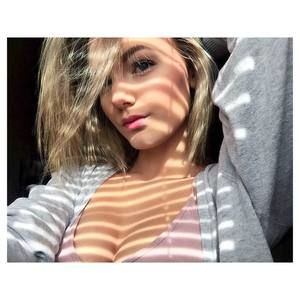 Meet your Posher, Lexi