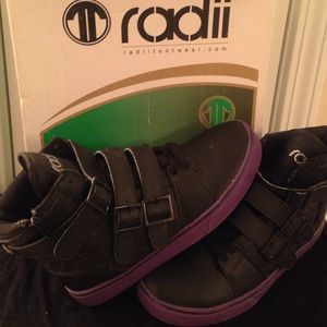 Men's Radii (Straight Jacket)