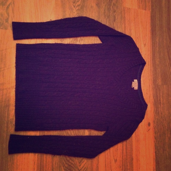 Sweater from JCPenny. Adult size.