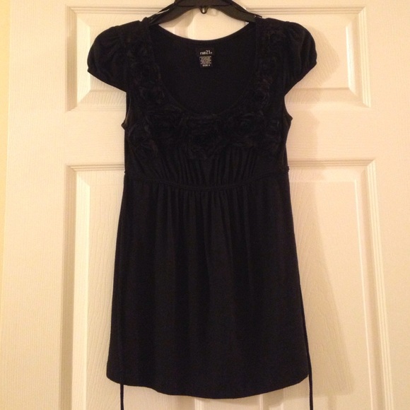 Black blouse top