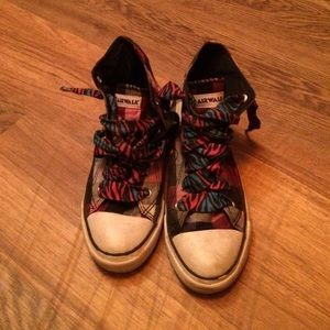 Air walk sneakers. Kids size 3 1/2.