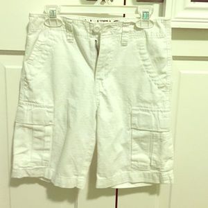 NWOT Nautica unisex shorts
