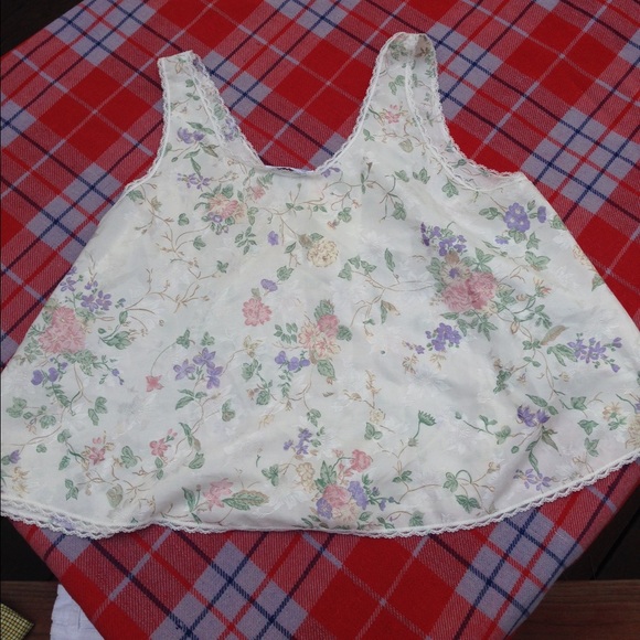 SOLD - Picture 3 of 4