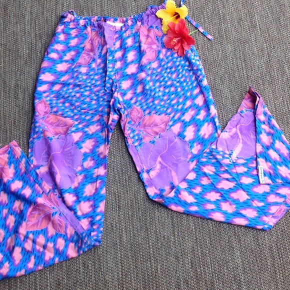 Hawaiian Boutique pants