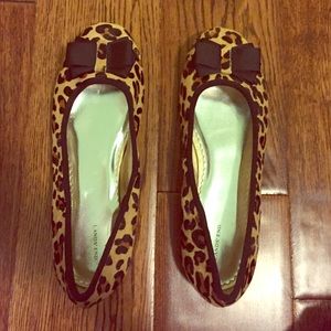 Girls Lands End cheetah flats size 3.