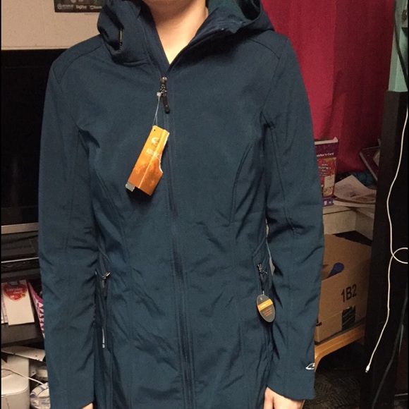 Advanced High-Performance Water Resistant Coat