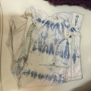 AE Tie-dye shorts
