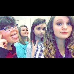 Meet your Posher, Kasidy