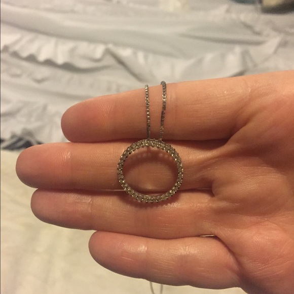 Diamond Infinity Necklace - Perfect Condition - Picture 2 of 2