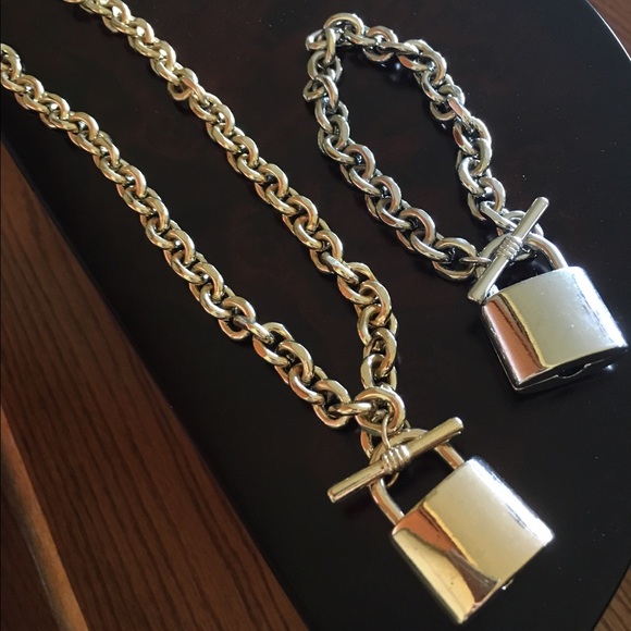 H&M necklace and bracelet