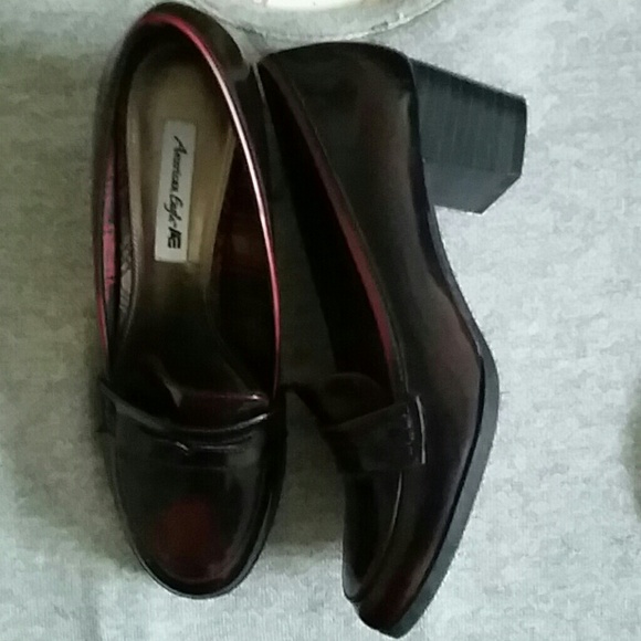 Shoes - Picture 4 of 4
