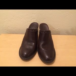 Born brown leather slip on Mule EUC size 7.5