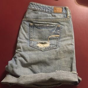 American eagle short