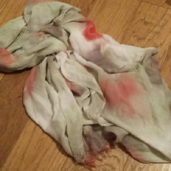 Closet closing sale!