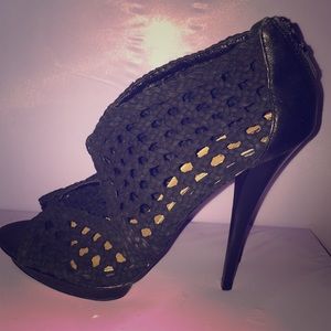 🛍NEVER WORN BADGLEY MISCHKA🛍