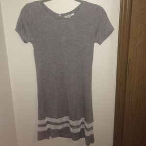 🎀NEVER been worn! Back Zipper Mini Dress: Gray