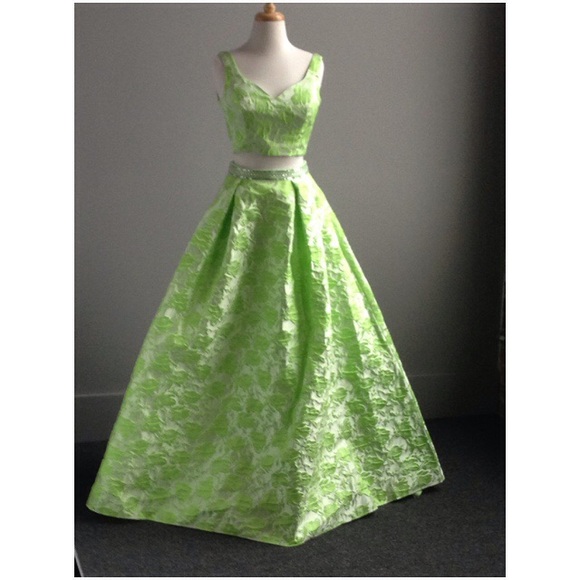 Sherri Hill brand new spring summer 2016