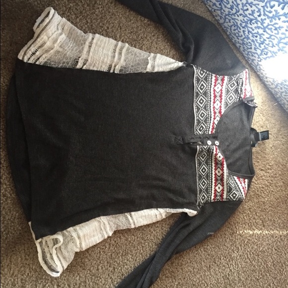 Long sleeved shirt