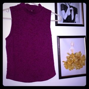 Lace magenta crop top