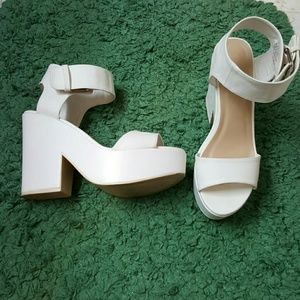 🍇 Platform shoes 🍇