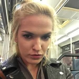 Meet your Posher, Molly