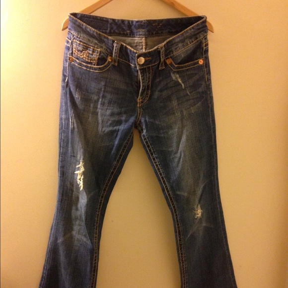12 Seven Jeans distressed