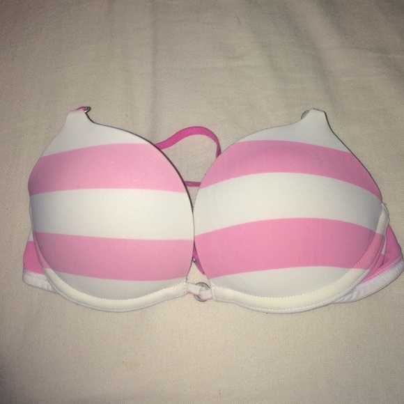 gilly hicks bra