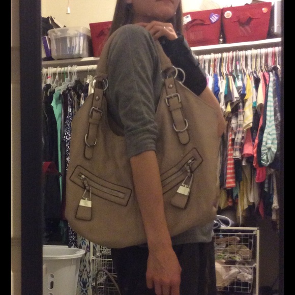 Tan purse - Picture 2 of 4