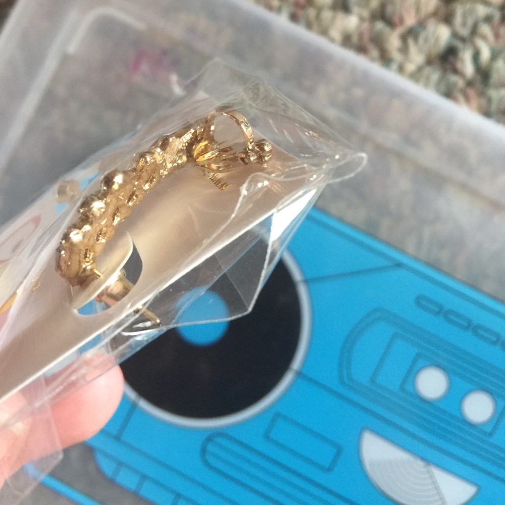Crystal Stud and Cluster Crawler Cuff - Picture 4 of 5