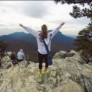 Meet your Posher, Kendall